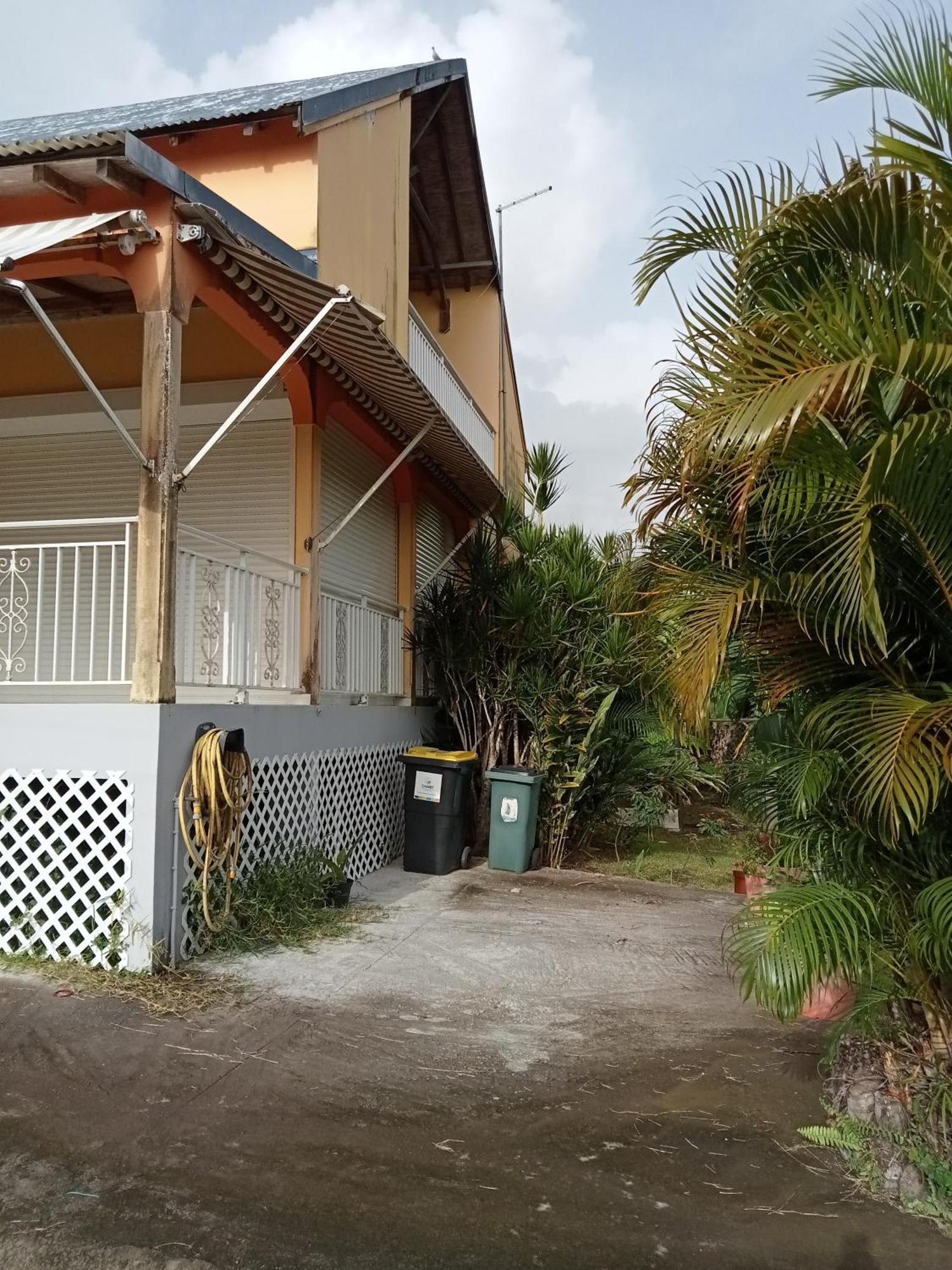 Villa Grandes Pieces Petit-Bourg Luaran gambar